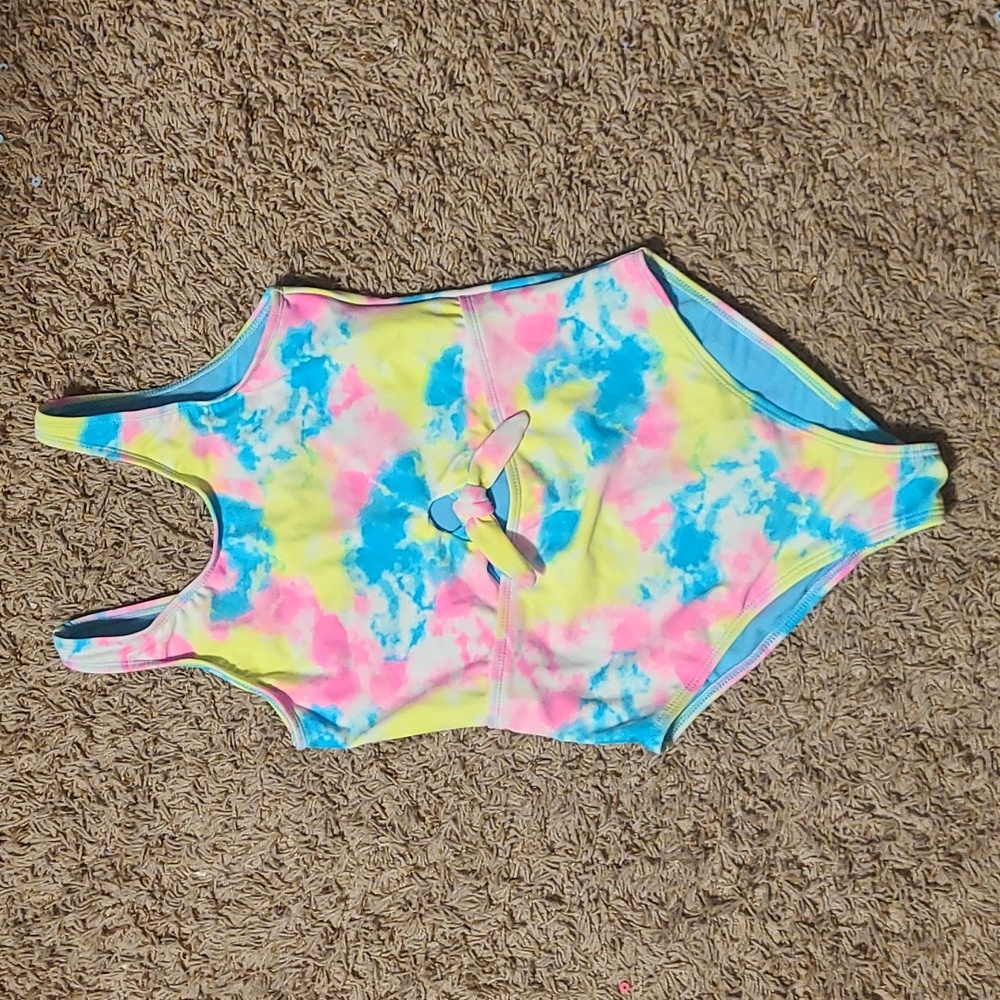 Target one piece swim suit, Size Girls (14)